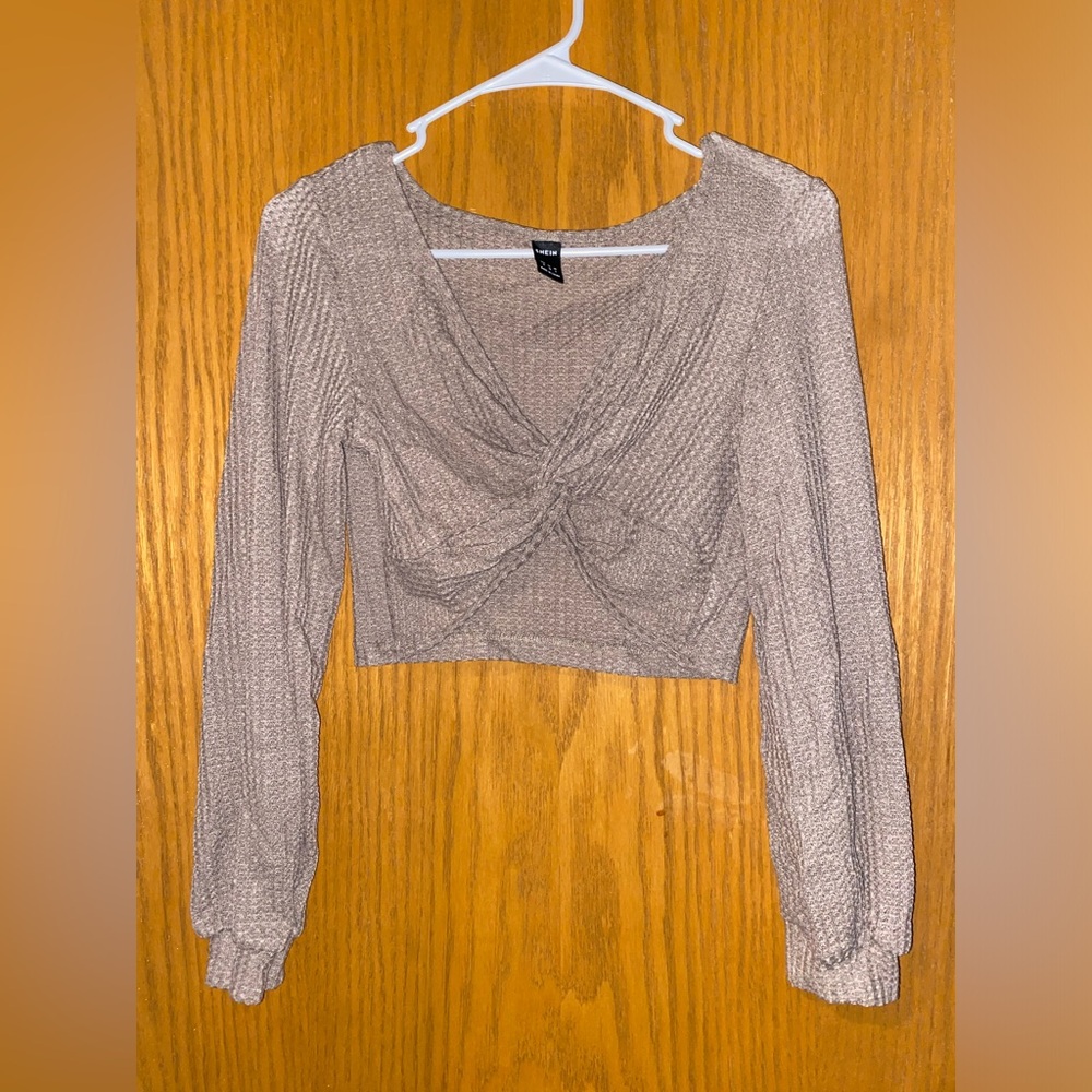 Cute light brown long sleeve crop top :)